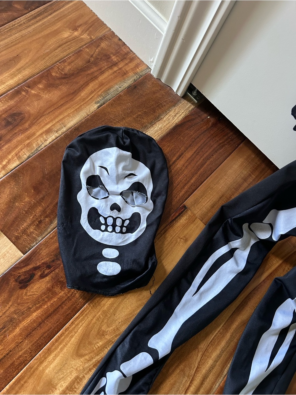 Kids Black & White Skeleton Costume Mask and Arms